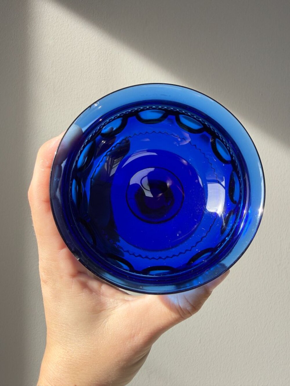 3/$30 🌟 2 Set 1960s Indiana Glass Cobalt Blue Glass Desert Dishes - Picture 4 of 7